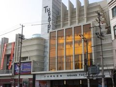 -大光明电影院(南京西路店)
