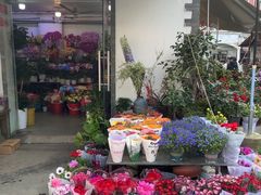 -平吉花卉市场