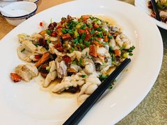 -品香菜馆(旗峰路中侨大厦店)