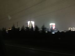 -百联南桥购物中心