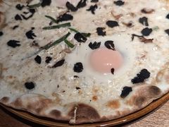 -JINNS锦时 steak&pizza(浸信会礼拜堂旧址店)