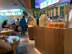 -百春原湖南牛肉粉(百联世纪店)