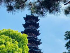 -龙华寺
