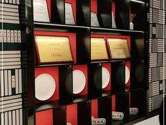-闫府私房菜·百年鲁菜(恒隆店)