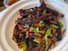 -严记小天府酸菜鱼(西四路店)