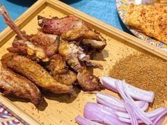 -乡村馕坑肉·烧烤·新疆菜·本地人更爱吃(阿勒泰首店)