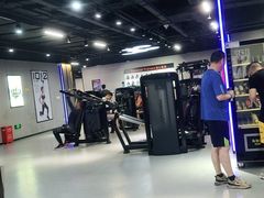 -一兆韦德健身(浦东万达会所)