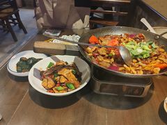 -富正毅三下锅·湘西韵味(天门山索道店)