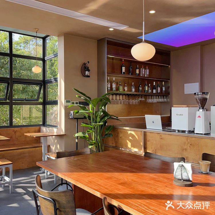 宁波新店｜这家咖啡店的每扇窗景都绝美🪟