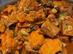 鸡翅煲-胖哥俩肉蟹煲(萧山加州阳光店)