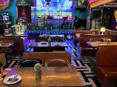 -Famous肥猫墨西哥音乐餐吧(五棵松华熙LIVE店)