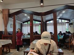 -芳芳餐厅(白沙路店)