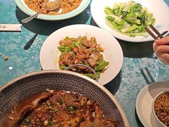 -呷湘厨·鱼汤捞饭·剁椒鱼头·辣椒炒肉(国家会展中心店)
