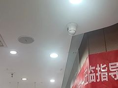 -咿呀口腔(光谷分院)