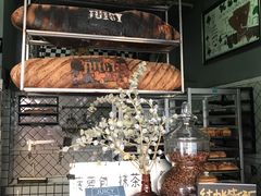 -Juicy Bakery(大学路店)