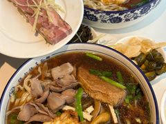 -镇南锅盖面馆(解放路店)