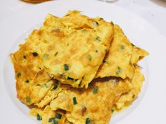 笨鸡蛋炒蛤蜊肉-开海·红岛海鲜虾水饺(石老人店)