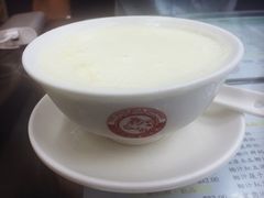 义顺牛奶公司(铜锣湾骆克道店)-义顺牛奶公司