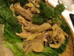 手撕竹林鸡-尚一汤 广东炖汤(金桥国际店)