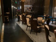 -卡佩罗意大利餐厅及酒吧Al Cappello Trattoria