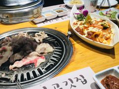 -唯成•韩国炭火烤肉 유성고기