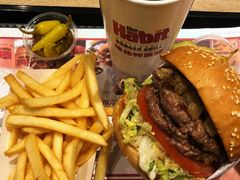-The Habit Burger Grill 哈比特汉堡(爱琴海店)