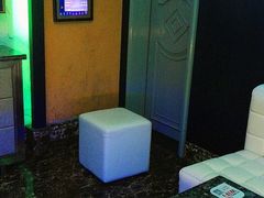 -宝岛甲壳虫KTV(蓝天路店)