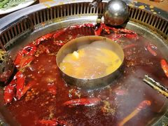 -城墙拐拐火锅(三峡广场黑金冠店)