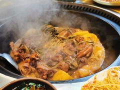 -山里屯铁锅炖·东北菜(康桥店)