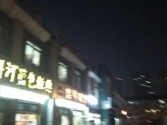 -滨海新区濒开里菜市场