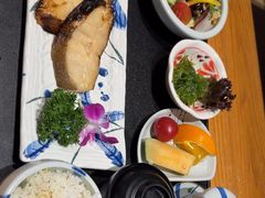 -万鱼亭·筑地屋 日本料理(淮海街店)