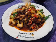 -民间瓦缸煨汤館(嵩山路店)