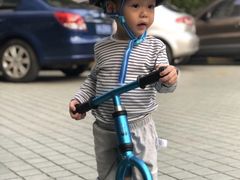 -八爪矩阵极限运动馆·儿童平衡车·感统训练(南海子公园校区)