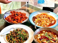-鑫真味私房菜馆