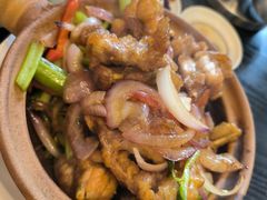 啫啫牛蛙煲-绿柠食堂(北外滩店)