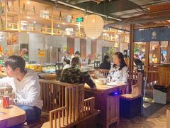 -韩京炭火烤肉自助料理(柯桥万达店)