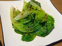 -臻鲜燕海鲜融合餐厅(金陵style店)