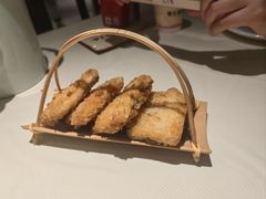 -蟹主隆恩.炙烤海鲜虾蟹馆(梅溪湖店)