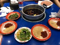 -马路边边串串香(双井直营店)