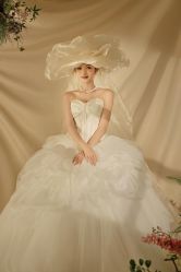 -蒙娜丽莎婚纱摄影(爱城总店)