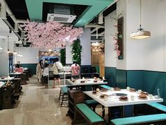大堂-贵府酸汤牛肉火锅·贵州老字号(飞山街店)