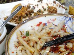 -黄妈伤心凉粉总店(名店街店)