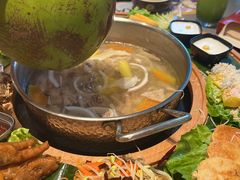 -椰小鸡·琼州糟粕醋·火锅(美兰缤纷城店)