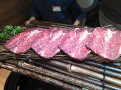-黑牛の店·和牛烧肉(大悦城店)