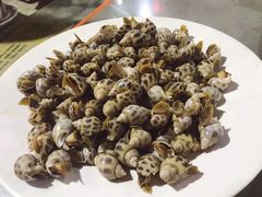 -四川小胡子海鲜(丁村万人海鲜广场店)