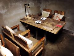 -HIGH FIVE哈福手工汉堡(桂林路店)