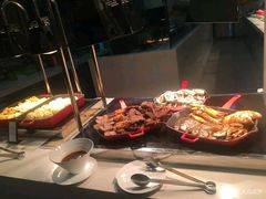 -海口绿发希尔顿酒店-田园汇自助餐·三文鱼·海鲜