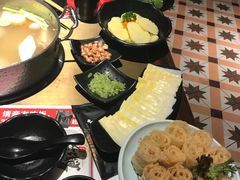 -左庭右院鲜牛肉火锅(新梅广场店)