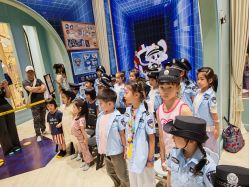 -奈尔宝家庭中心·亲子餐厅(华采天地店)