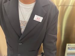 -一東造型烫发染发